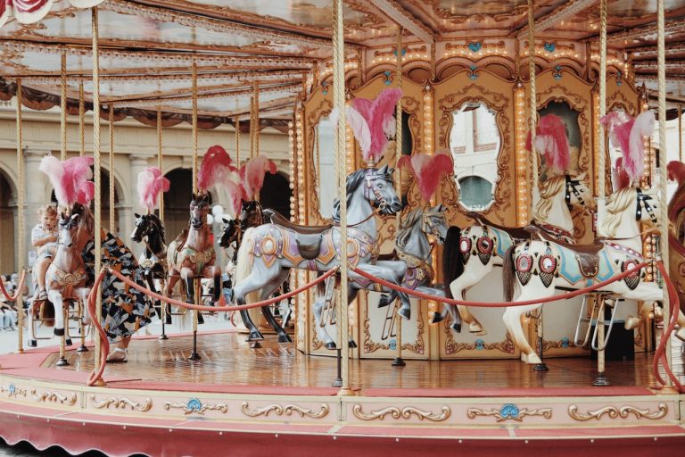 Save Money During the School Summer Holidays: Essential Tips and Tricks