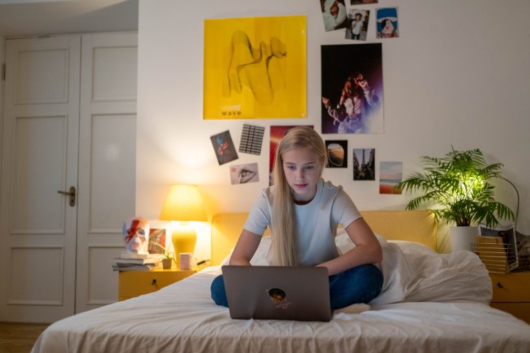 How to Earn Money as a Teenager
